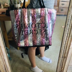 VICTORIA SECRET BAG/TOTE
